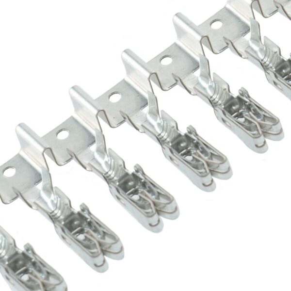 Sicherungshalter-Kontakt UNI F630 BUS-BAR mit Clip, 2-3mm², Streifen