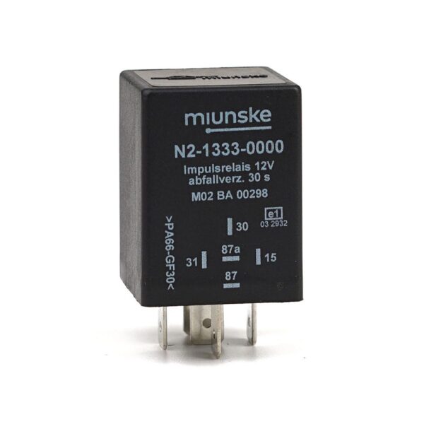 Impulsrelais 12V, 30s, abfallverzögert, potentialfrei, positiv getriggert