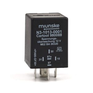 Spannungsüberwachung 12V, NC 10A/NO 15A, U(ein) 13,6V, U(aus) 13V